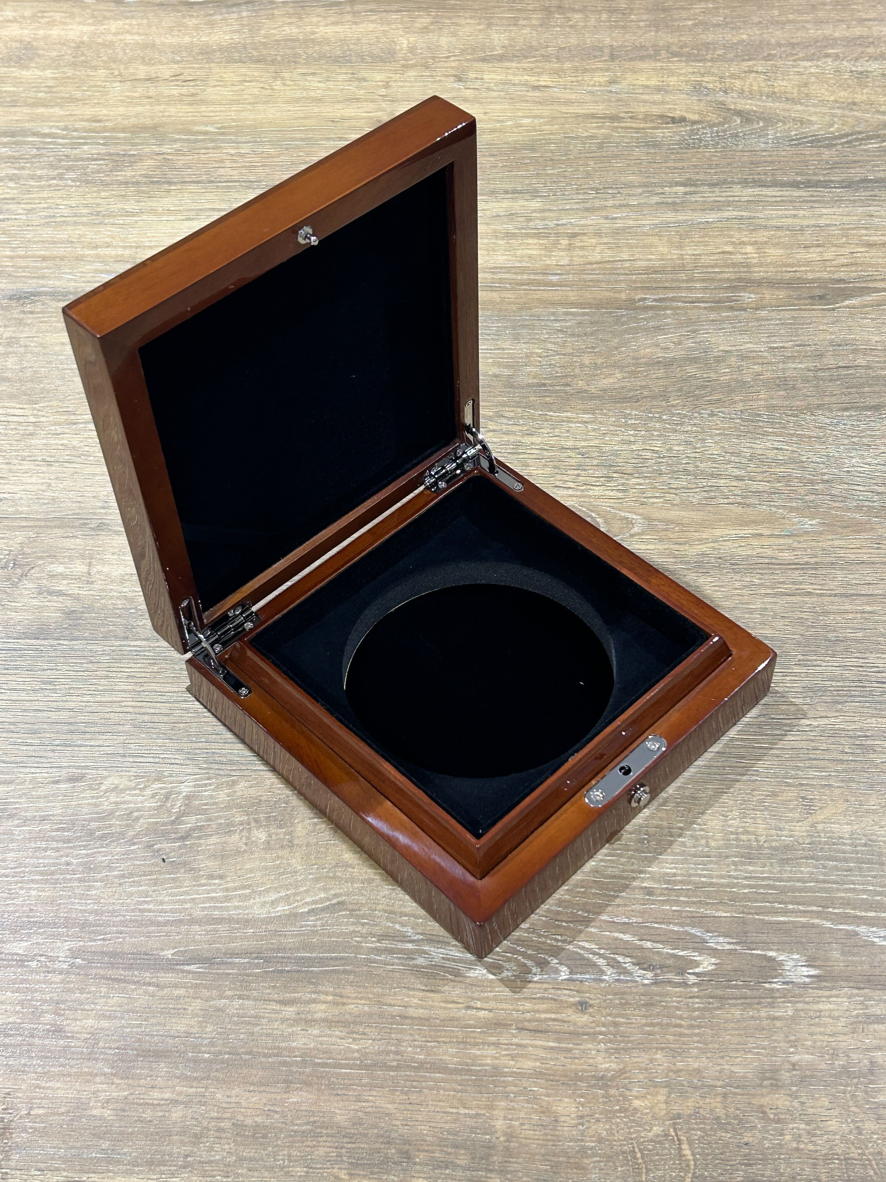 2020年 オルダニー スリーグレイセス 1キロ銀貨 プルーフ 未鑑定 #101 箱あり - Image 5