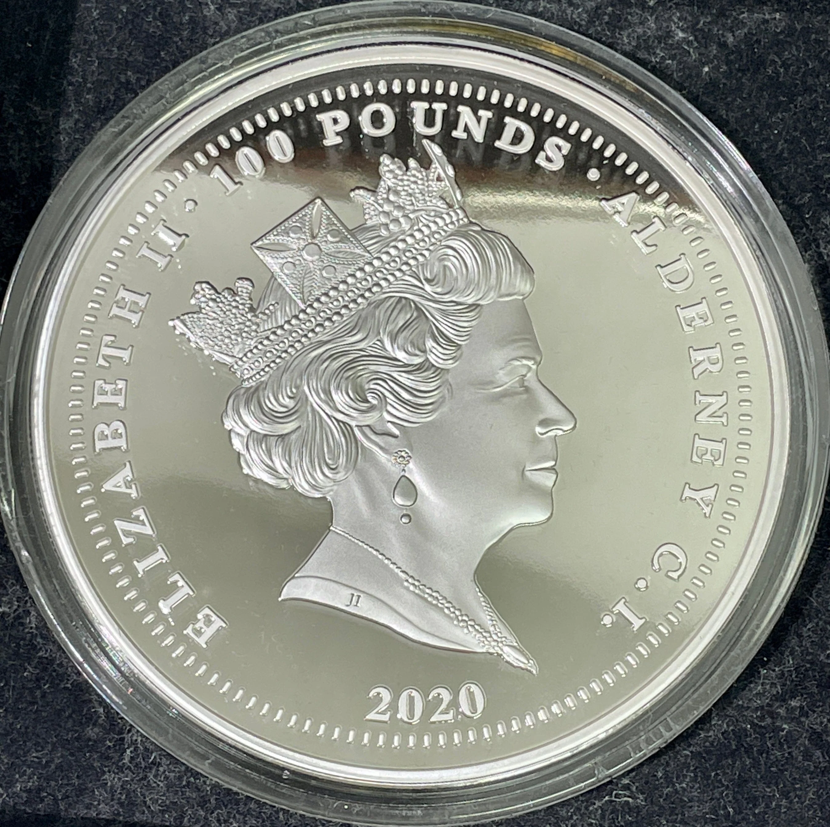 2020年 オルダニー スリー・グレイセス 1キロプルーフ銀貨 未鑑定 COA059 - Image 2